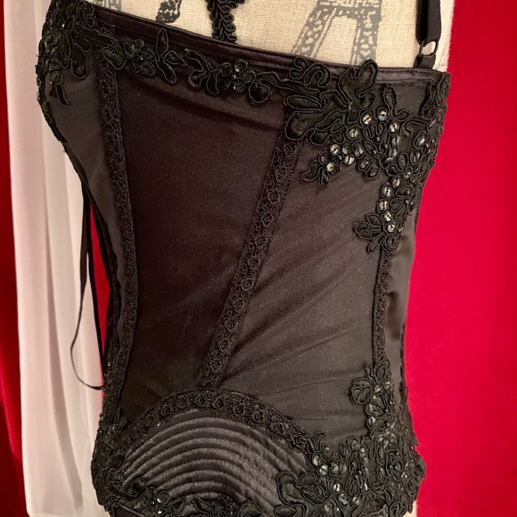 SIMON CHANG black lace corset - Picture 7 of 14